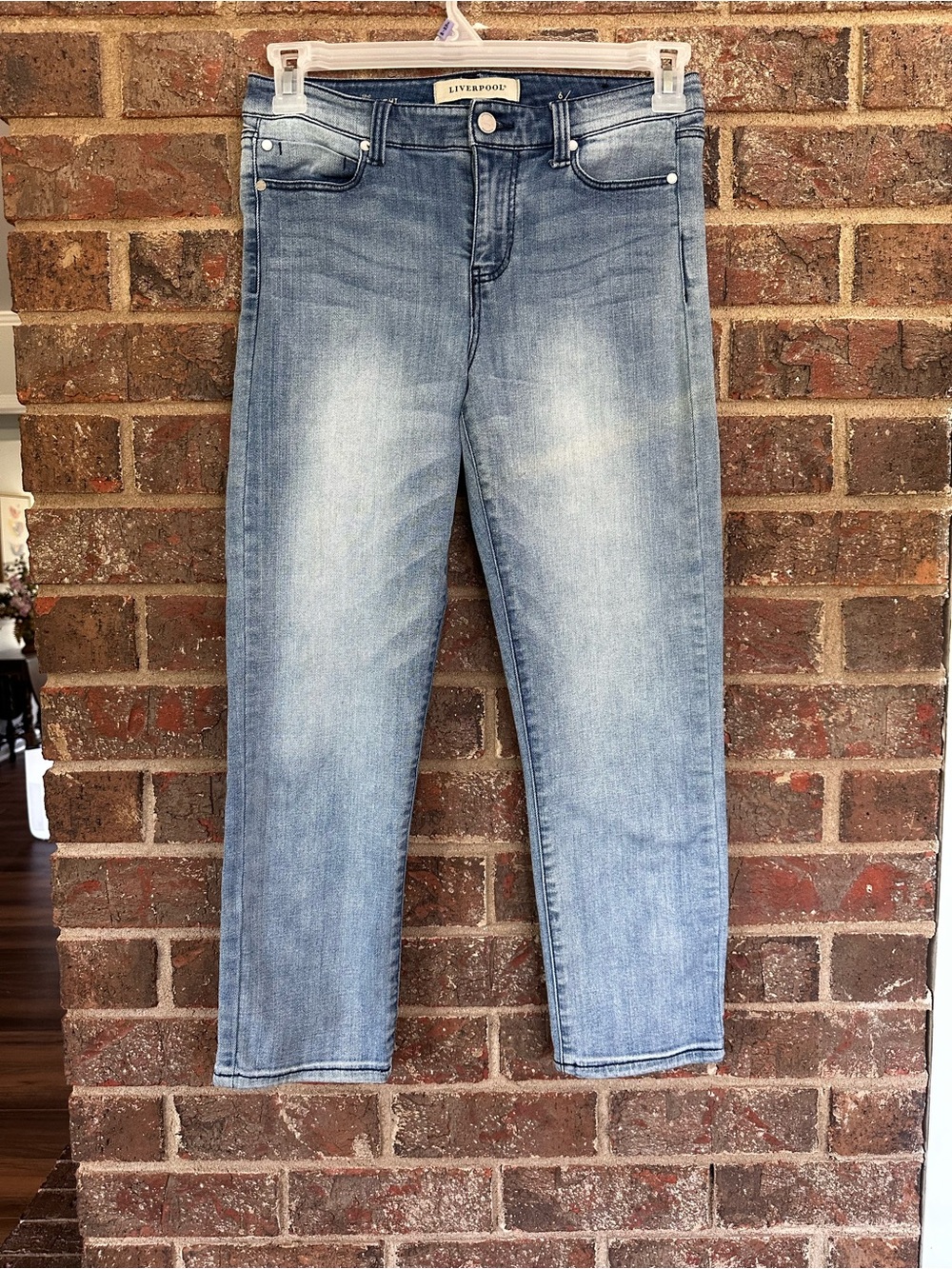 Liverpool 'The Crop Straight' Light Wash Jeans Sz 6 Stretch Denim Ankle Leg⁠